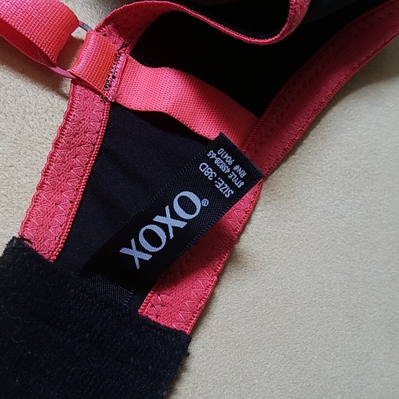 XOXO 38D black lace and pink bra - Picture 6 of 8